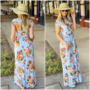 Infinity Raine Dresses - Lite Blue Floral Print Maxi Infinity Raine Dresses - Lite Blue Floral Print Maxi